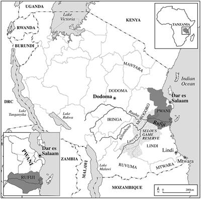 Trading Fast and Slow: Fish Marketing Networks Provide Flexible Livelihood Opportunities on an East African Floodplain